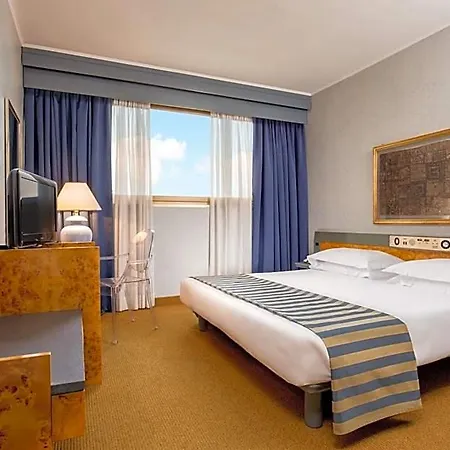 Enea Hotel 4*