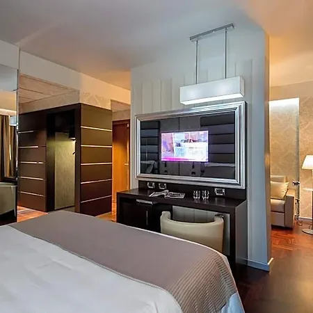 Hotel Enea 4*