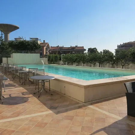 Enea Hotel 4*